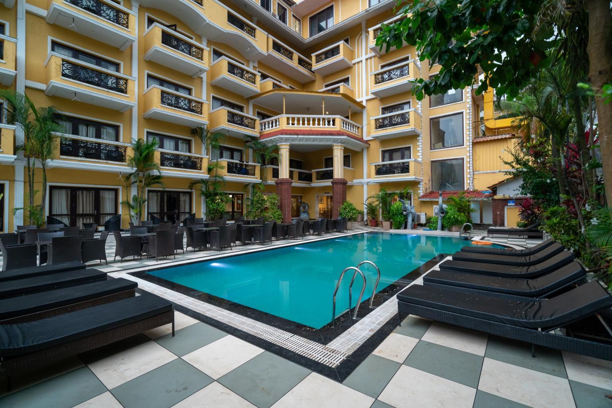Resort De Alturas Candolim