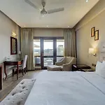 De Alturas Resort